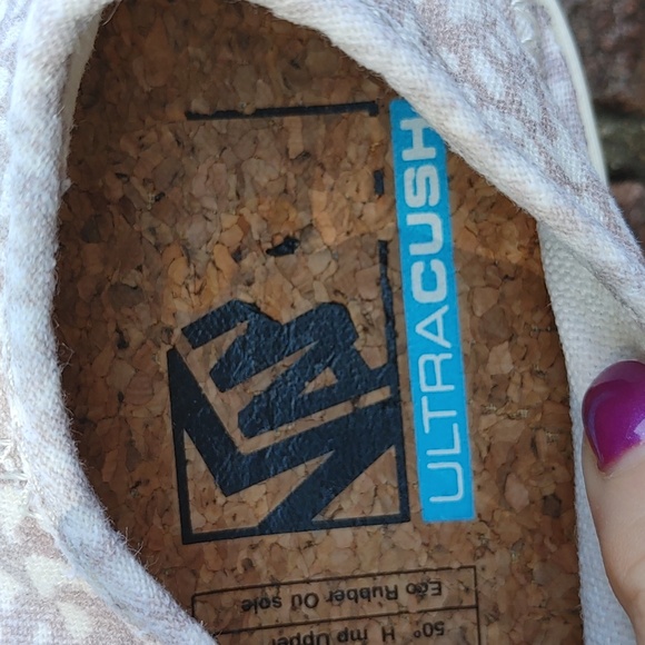 Vans Unisex Canvas Sneaker Size 5.5 (535) - Picture 7 of 10